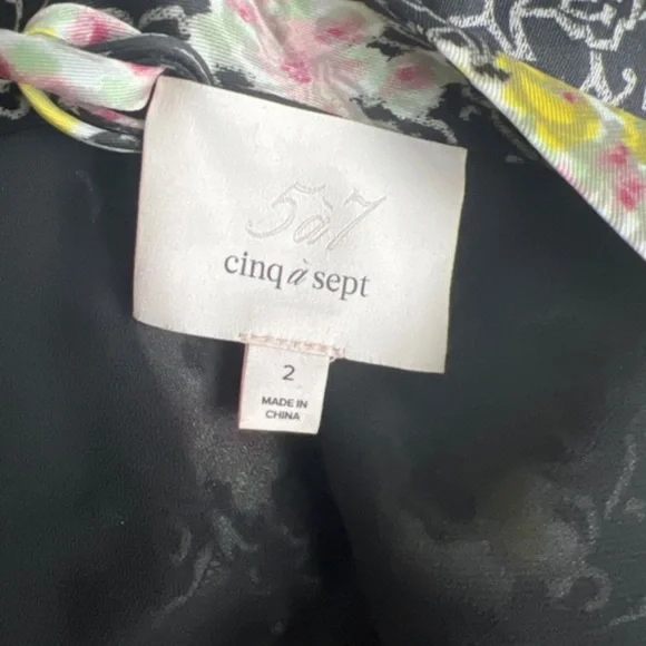 ❤️ CINQ A SEPT WOMENS MIXED PRINT DOUBLE V MIDI DRESS NWOT - Picture 13 of 13